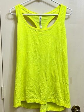 Lululemon Swiftly Racerback Tank SZ 20